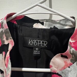 Kasper Floral blazer